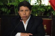 se desploman los mercados en peru tras la destitucion de pedro castillo