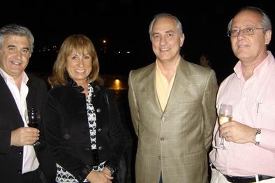 MDZol | El ministro de Turismo y Cultura, Pedro Marabini; Patricia Bismara de la Secretaría de Turismo de la Nación; Arturo Erice y Javier Merino de Area del Vino. Foto: MDZ