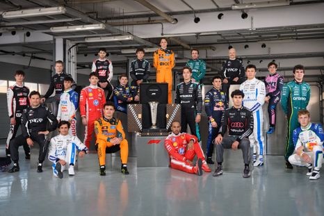 Con Franco Colapinto por primera vez, la Fórmula 1 hizo su foto oficial de la temporada 2026. Con Franco Colapinto por primera vez, la Fórmula 1 hizo su foto oficial de la temporada 2026.