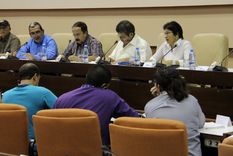 colombia: gobierno y farc aplazan 2 semanas la reanudacion del dialogo de paz