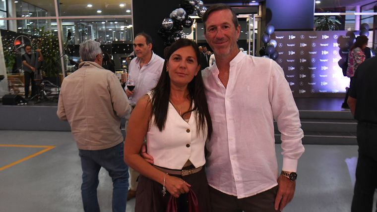 Érica Vicario y José Luis Saldaña. Érica Vicario y José Luis Saldaña.