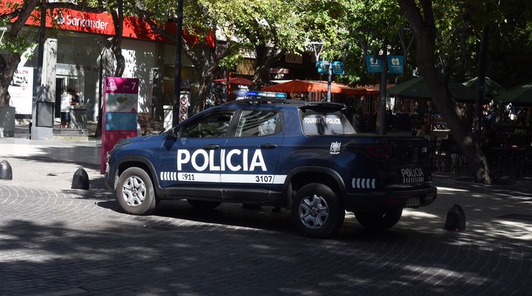 Policía de Mendoza en operativo. (imagen ilustrativa) Foto: ALF PONCE / MDZ