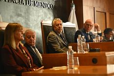 Norma Llatser, Julio Gómez (presidente del Consejo de la Magistratura), Alfredo Cornejo, Dalmiro Garay, Omar Palermo y Teresa Day.