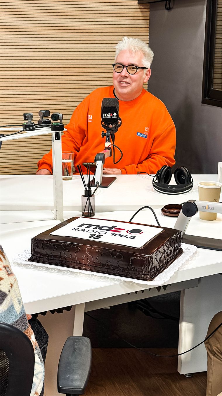 Laureano Manson celebró también al aire, en MDZ Radio. Laureano Manson celebró también al aire, en MDZ Radio.