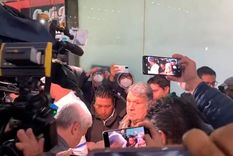 El Tata Martino no vivió un momento agradable en su arribo a México. Foto: @ESPNmx El Tata Martino no vivió un momento agradable en su arribo a México. Foto: @ESPNmx