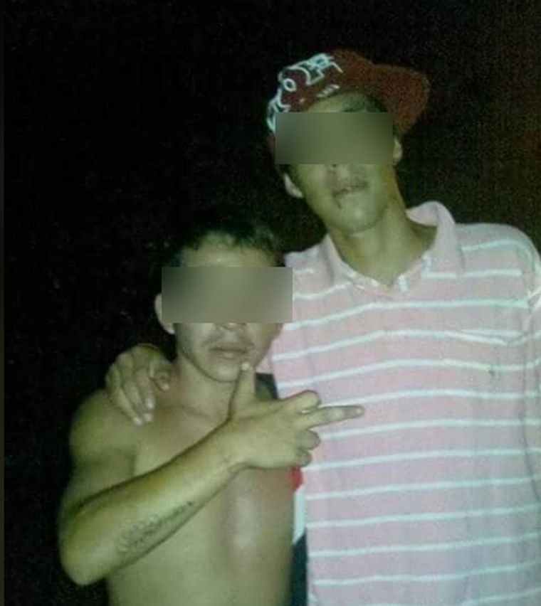 Delincuentes Dahmer es el más bajo. El otro sujeto es Pichichu, condenado por la muerte de Novillo.