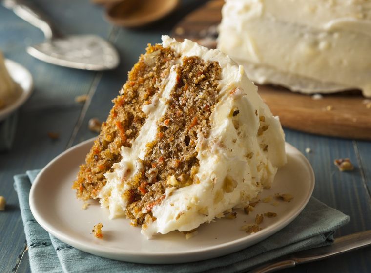 Admira esta delicia, su suavidad y cremosidad son tan tentadoras que es imposible no preparar este pastel.