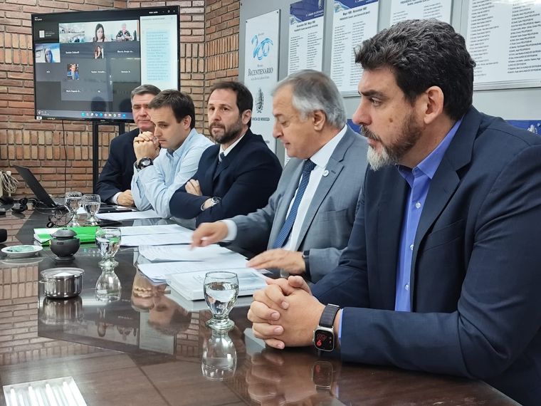 Marcelo DAgostino y Alejandro Gullé estuvieron en la Legislatura. Foto: Prensa Legislatura de Mendoza