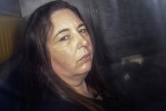 Erin Patterson podrá pedir la libertad condicional cuando tenga 83 años. Erin Patterson podrá pedir la libertad condicional cuando tenga 83 años.