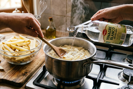 Un truco que no falla para la cocción. Fuente: IA Gemini. Un truco que no falla para la cocción. Fuente: IA Gemini.