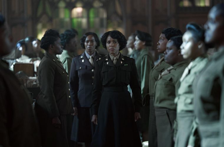 NETFLIX. Seis triple ocho