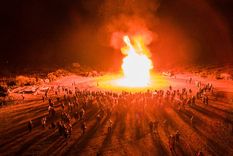 Durante esta semana se realizan dos conmemoraciones litúrgicas que conllevan fogatas. El Día de San Juan, que recae cada 24 de junio, y la de San Pedro y San Pablo, que es el 29 de junio. Foto: Gentileza Puesto Díaz