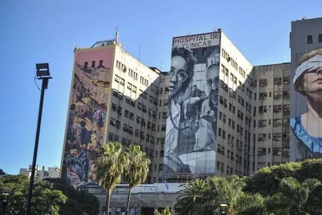 Afirmaron desde el Hospital de Clínicas que el recorte proyectado al presupuesto amenaza la capacidad de atención a miles de personas que acuden a estos centros cada mes. Afirmaron desde el Hospital de Clínicas que el recorte proyectado al presupuesto amenaza la capacidad de atención a miles de personas que acuden a estos centros cada mes.