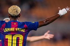 Lamine Yamal genera expectativa en el Barcelona a horas del derbi ante el Espanyol. Lamine Yamal genera expectativa en el Barcelona a horas del derbi ante el Espanyol.