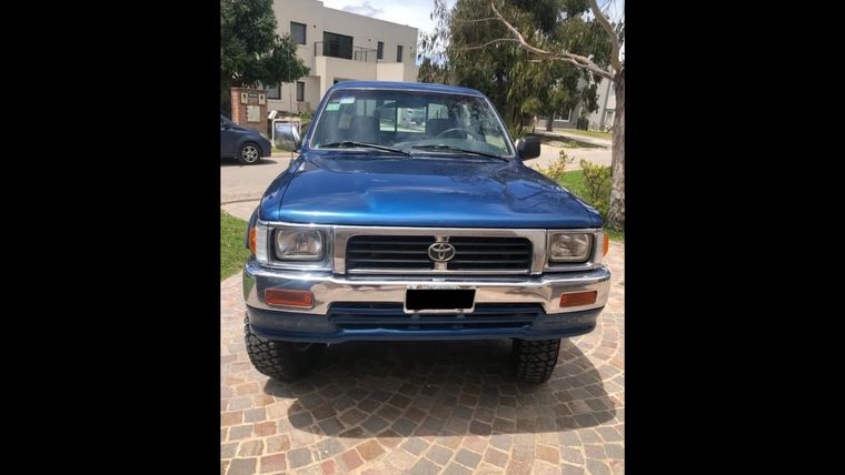 Toyota Hilux SR5