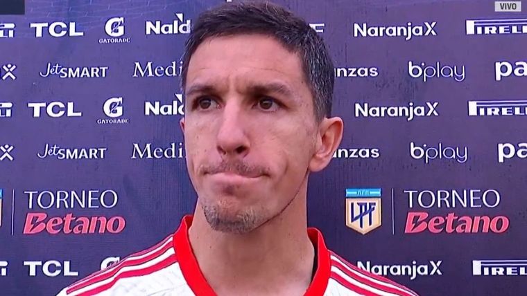 Nacho no pudo ocultar su enojo tras la derrota. Foto: Captura Video