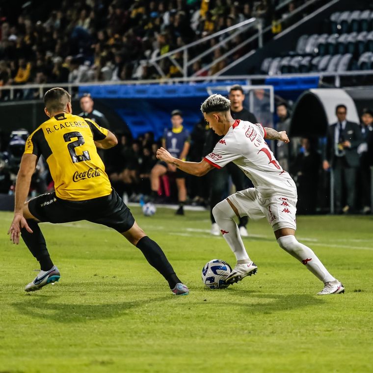 Huracán pierde con Guaraní y está afuera de la Sudamericana Foto: Huracán