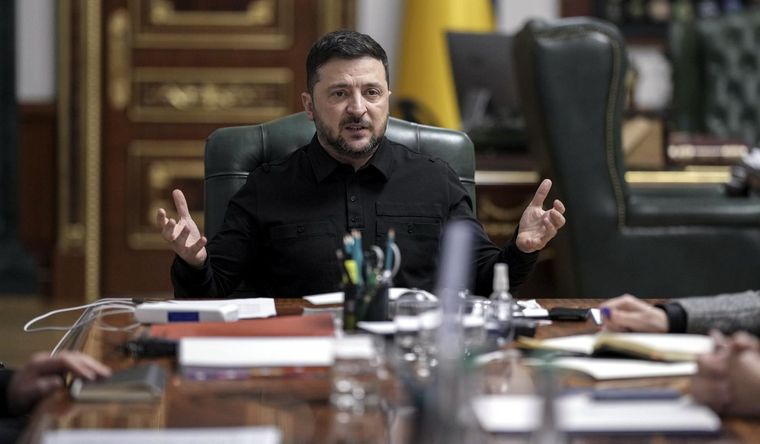 En Ucrania, Volodímir Zelenski, presidente, ya ha enfrentado otras investigaciones por corrupción en su gestión. Foto Efe En Ucrania, Volodímir Zelenski, presidente, ya ha enfrentado otras investigaciones por corrupción en su gestión. Foto Efe