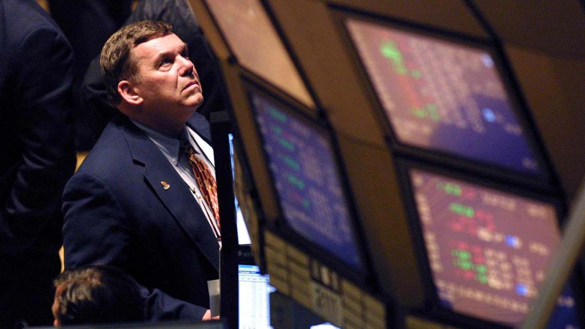 Luego del desplome, las acciones repuntan hasta 10% en Wall Street y los bonos rebotan 1,3%