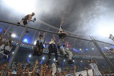 La dirigencia de Racing y un tremendo gesto para los hinchas que no viajan a Santiago para la final. FotoBaires. La dirigencia de Racing y un tremendo gesto para los hinchas que no viajan a Santiago para la final. FotoBaires.