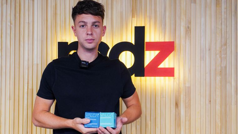 Gregorio Bajda (27) tomó la fórmula creada por su bisabuela hace 80 años y la transformó en una empresa de dermocosmética.&nbsp;