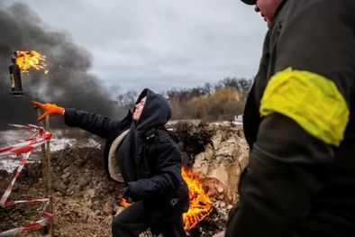 MDZol | Aunque muchos no tienen experiencia militar, los civiles se han unido al ejército ruso para defender al país de la ofensiva lanzada por Vladimir Putin. Foto: REUTERS