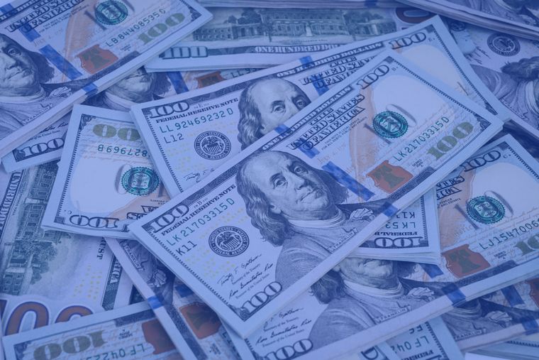 El dólar blue podría cambiar drásticamente de precio. Foto: Freepik