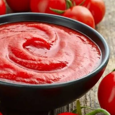 2 cucharadas de puré de tomate