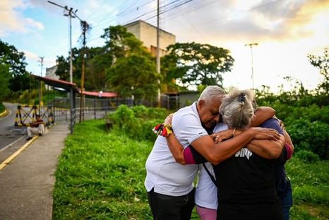 El diputado venezolano Richard Blanco aseguró que las liberaciones anunciadas son parciales y que aún hay cientos de presos políticos sin información oficial. El diputado venezolano Richard Blanco aseguró que las liberaciones anunciadas son parciales y que aún hay cientos de presos políticos sin información oficial.