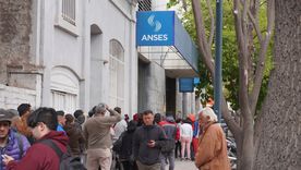 La Anses sostiene el calendario de pagos de diciembre con depósitos para distintos grupos. La Anses sostiene el calendario de pagos de diciembre con depósitos para distintos grupos.
