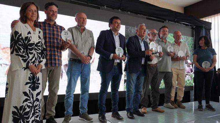 En el acto también se reconoció a quienes sostuvieron este proyecto durante todos estos años: guardaparques, científicos, técnicos y colaboradores. En el acto también se reconoció a quienes sostuvieron este proyecto durante todos estos años: guardaparques, científicos, técnicos y colaboradores.