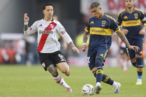 Sebastián Driussi se retiró lesionado en el Superclásico y despertó las alarmas en River. Sebastián Driussi se retiró lesionado en el Superclásico y despertó las alarmas en River.