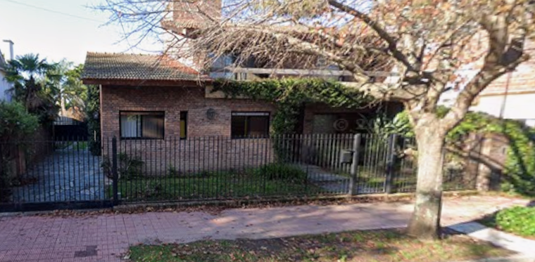 El crimen ocurrió en un domicilio ubicado en la calle Urquiza al 1100, en la localidad de Acassuso.