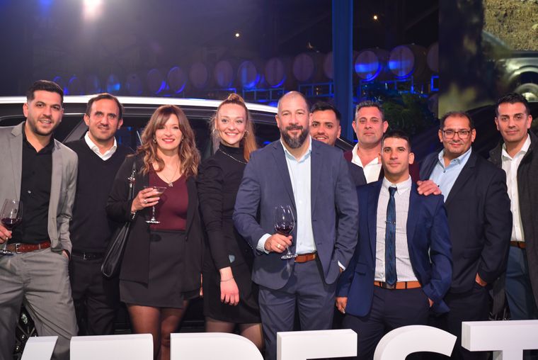 Grupo Lorenzo lanzó la nueva Ford Everest.