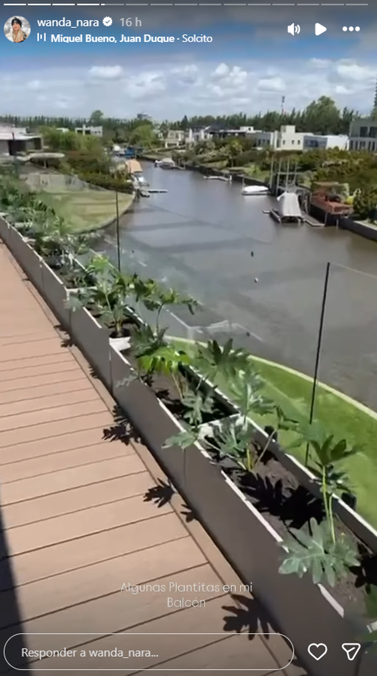 La increíble vista que tiene desde el balcón. Foto: captura de pantalla Instagram / @wanda_nara. La increíble vista que tiene desde el balcón. Foto: captura de pantalla Instagram / @wanda_nara.