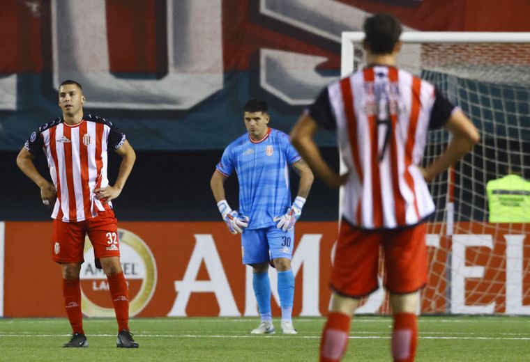 Barracas Central se despidió rápido de la Sudamericana.