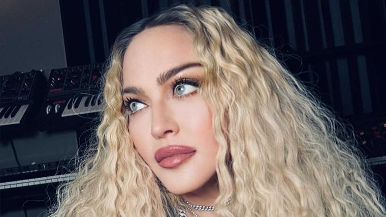 Foto: https://www.elnacional.cat/enblau/es/plus/madonna-no-contenta-cara-espera-mejorar_1006338_102.html