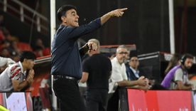 Gustavo Quinteros celebró el segundo triunfo consecutivo de Independiente y todavía sueña con un milagro. Gustavo Quinteros celebró el segundo triunfo consecutivo de Independiente y todavía sueña con un milagro.