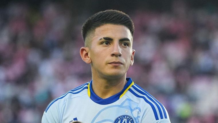 Almada fue comprado por un grupo inversor. Foto: Instagram @thiago_almada23