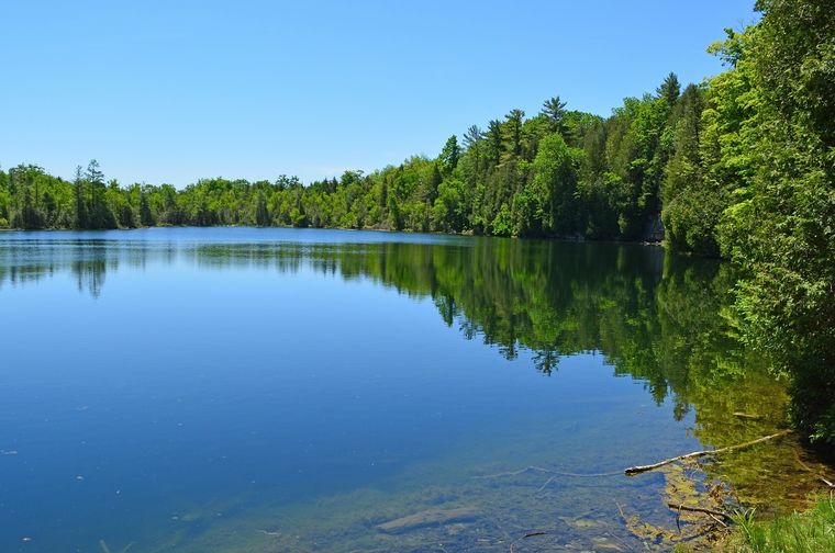 El lago canadiense donde daría inicio el Antropoceno. Foto: Shutterstock