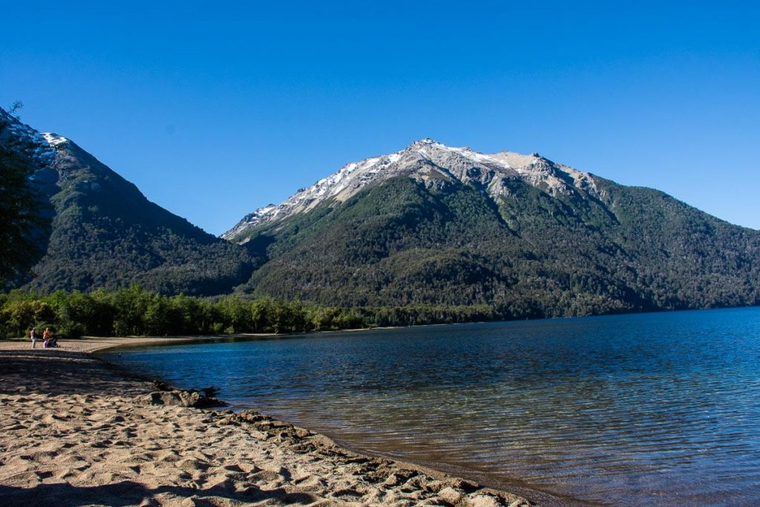 Tres pueblos patagónicos que se posicionan como destinos clave para el turismo de verano en Argentina