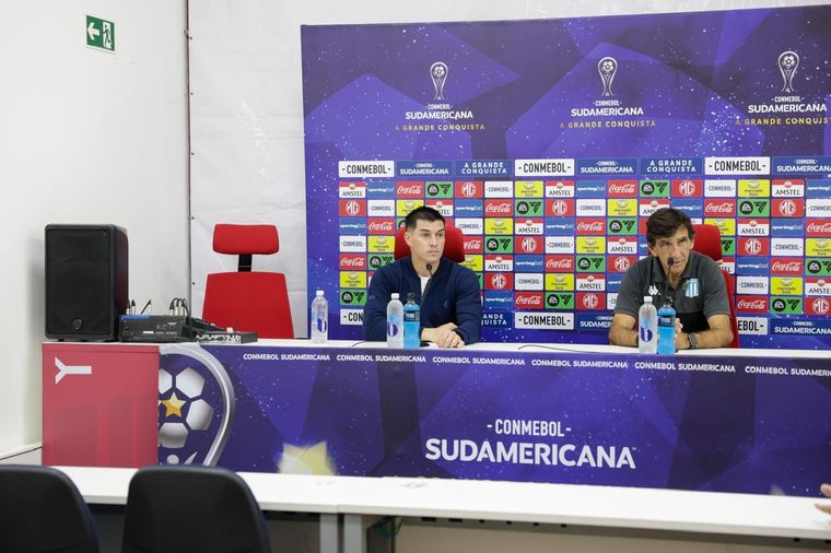 El DT alzó la voz tras el partido. Foto: Racing Club