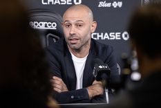 El DT fue presentado en su nuevo cargo. Foto: EFE El DT fue presentado en su nuevo cargo. Foto: EFE