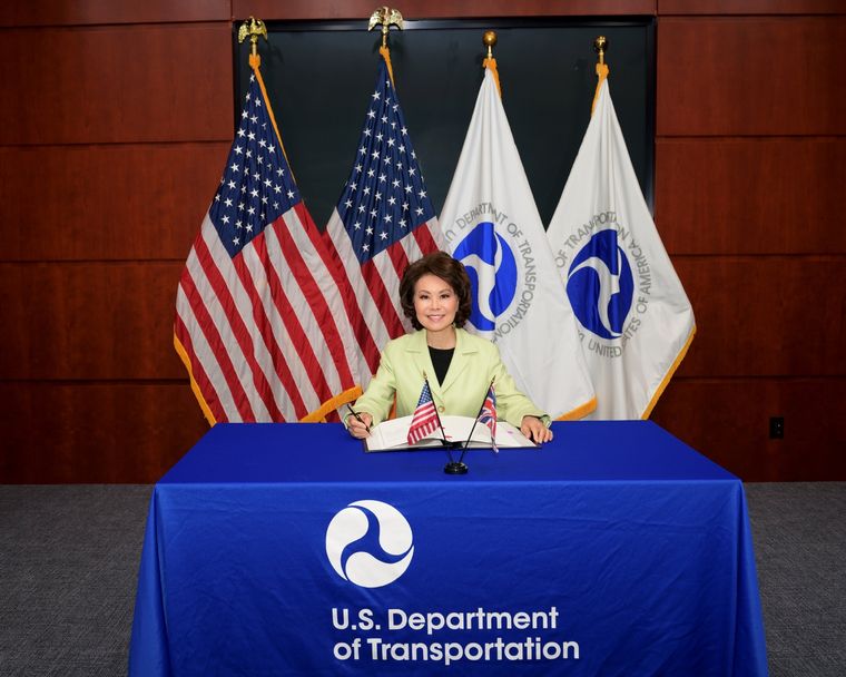 La secretaria de Trnasporte, Elaine Chao Foto: Twitter Elaine Chao