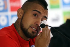 estupor en chile: hallaron muerto al papa de arturo vidal en el club hipico