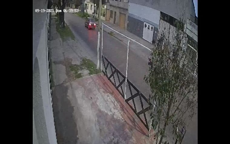 Las cámaras captaron el momento del choque