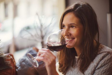 Se descubrió algo muy particular en el consumo regular de vino