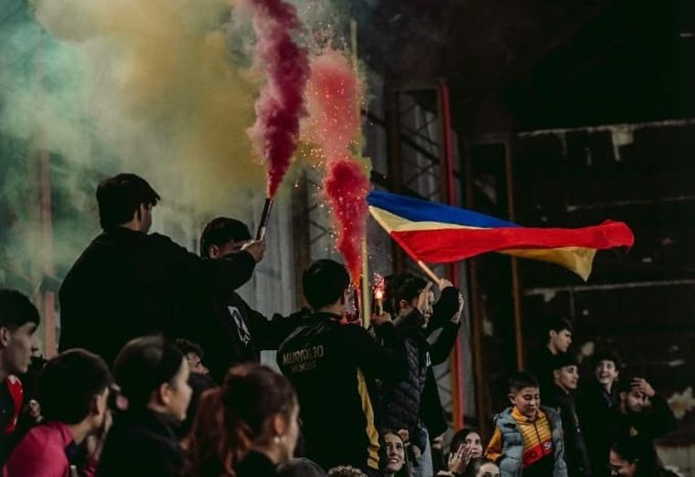 El torneo tuvo gran asistencia y colorido. El torneo tuvo gran asistencia y colorido. 