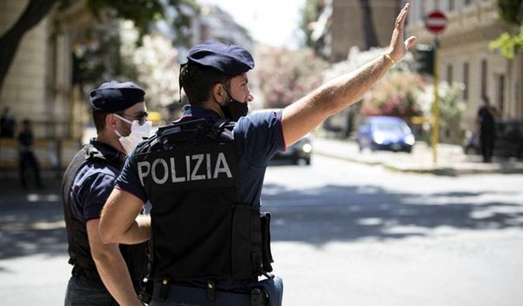 La Policía de Italia busca al niño delincuente. Foto: Efe.