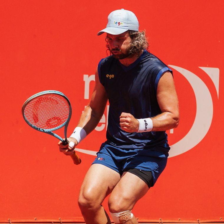 Marco Trungelliti se convirtió en el cuarto tenista más veterano de la historia en debutar en el top 100 y el primero en más de 50 años. Marco Trungelliti se convirtió en el cuarto tenista más veterano de la historia en debutar en el top 100 y el primero en más de 50 años.